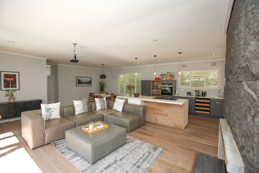 3 Bedroom Property for Sale in Upper Robberg Western Cape